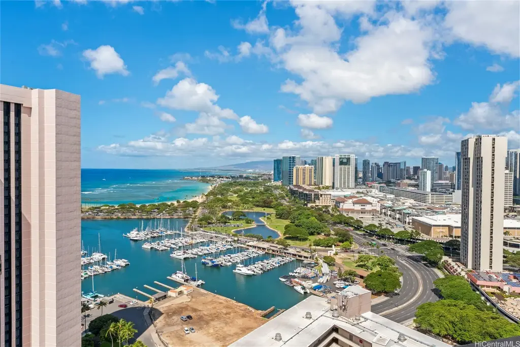 1700 Ala Moana Boulevard # 3401, Honolulu