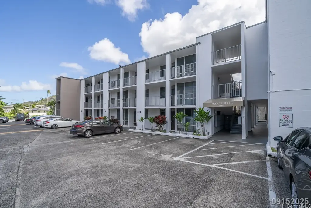 45-697 Kamehameha Highway # 204, Kaneohe