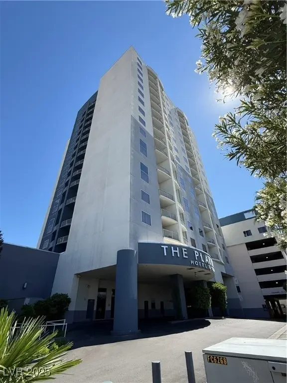 211 E Flamingo Road 414, Las Vegas