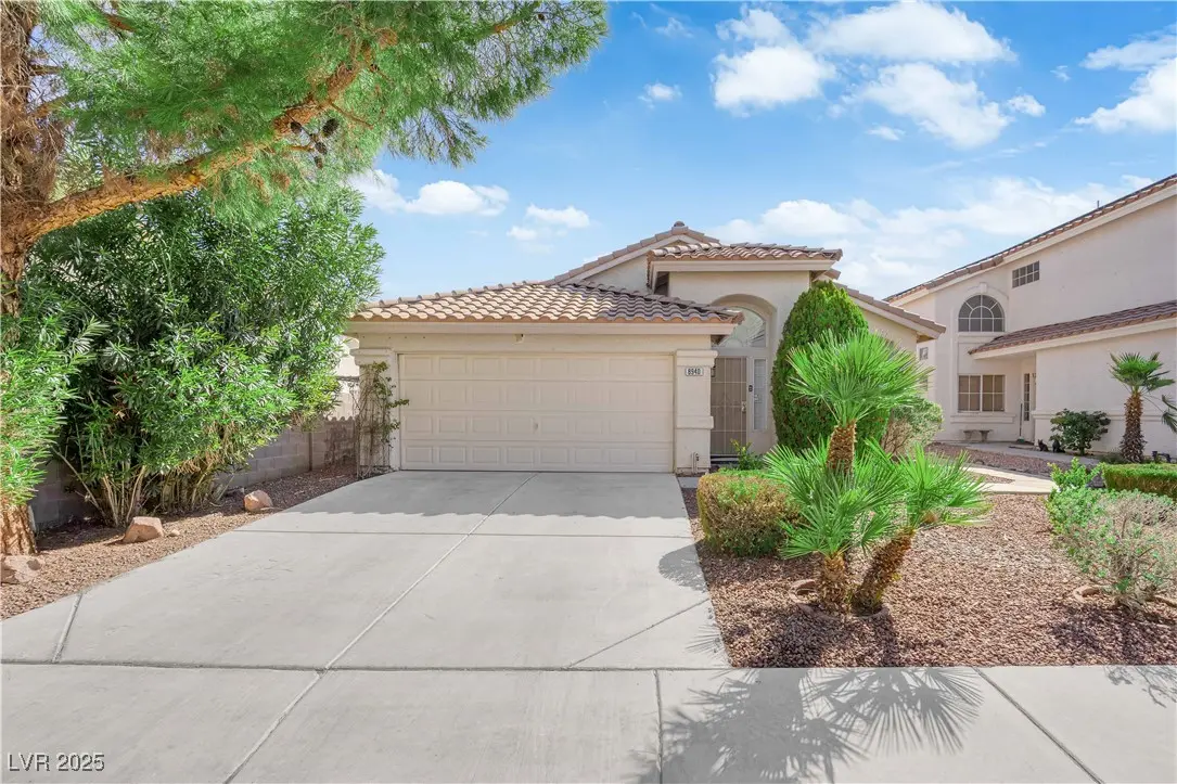 Photo of Listing #2720431