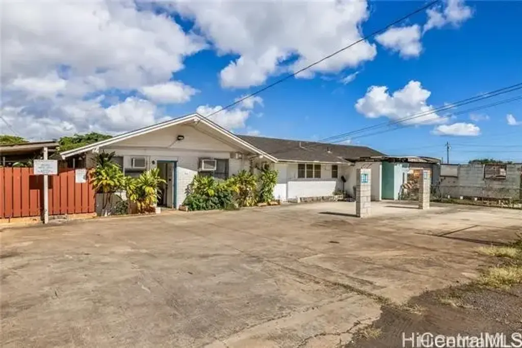 849 4th Street, Pearl City