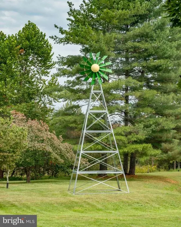 521 Dearing Rd, Huntly