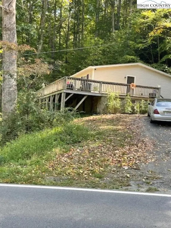 2230 Old Hwy 16 Highway, Jefferson