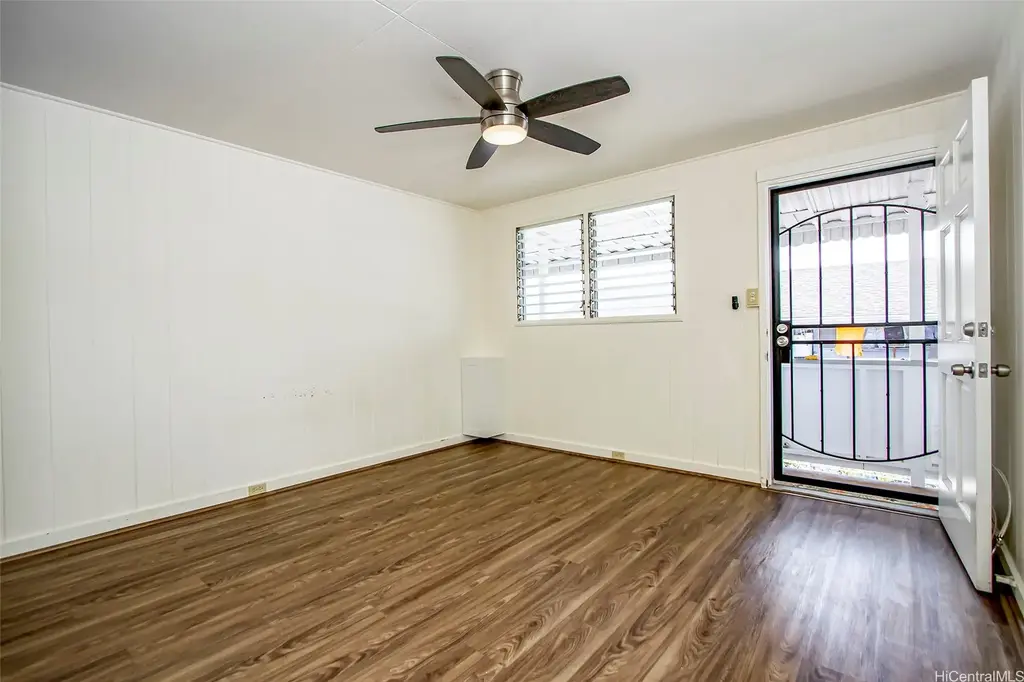 98-087 Lokowai Place # 5, Aiea