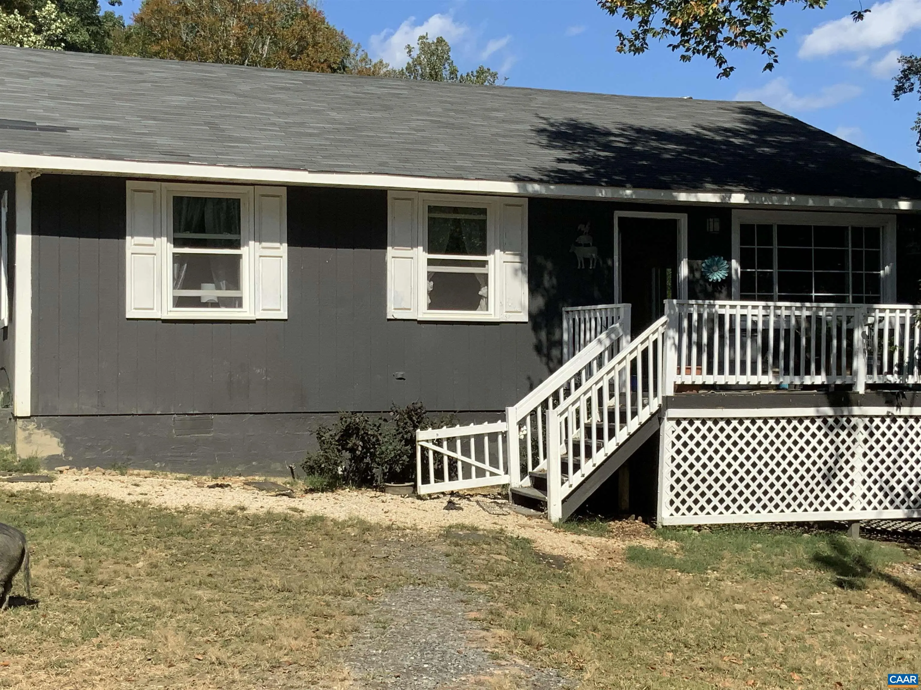 348 Arrow Head Ln, Palmyra