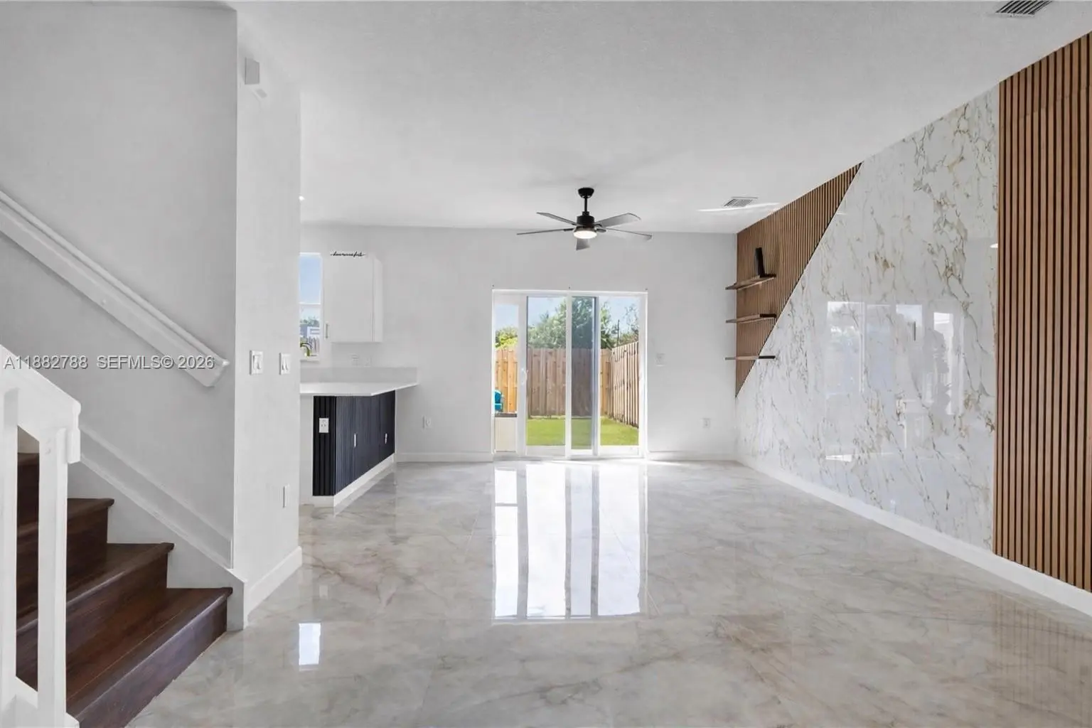 Photo of Listing #A11882788