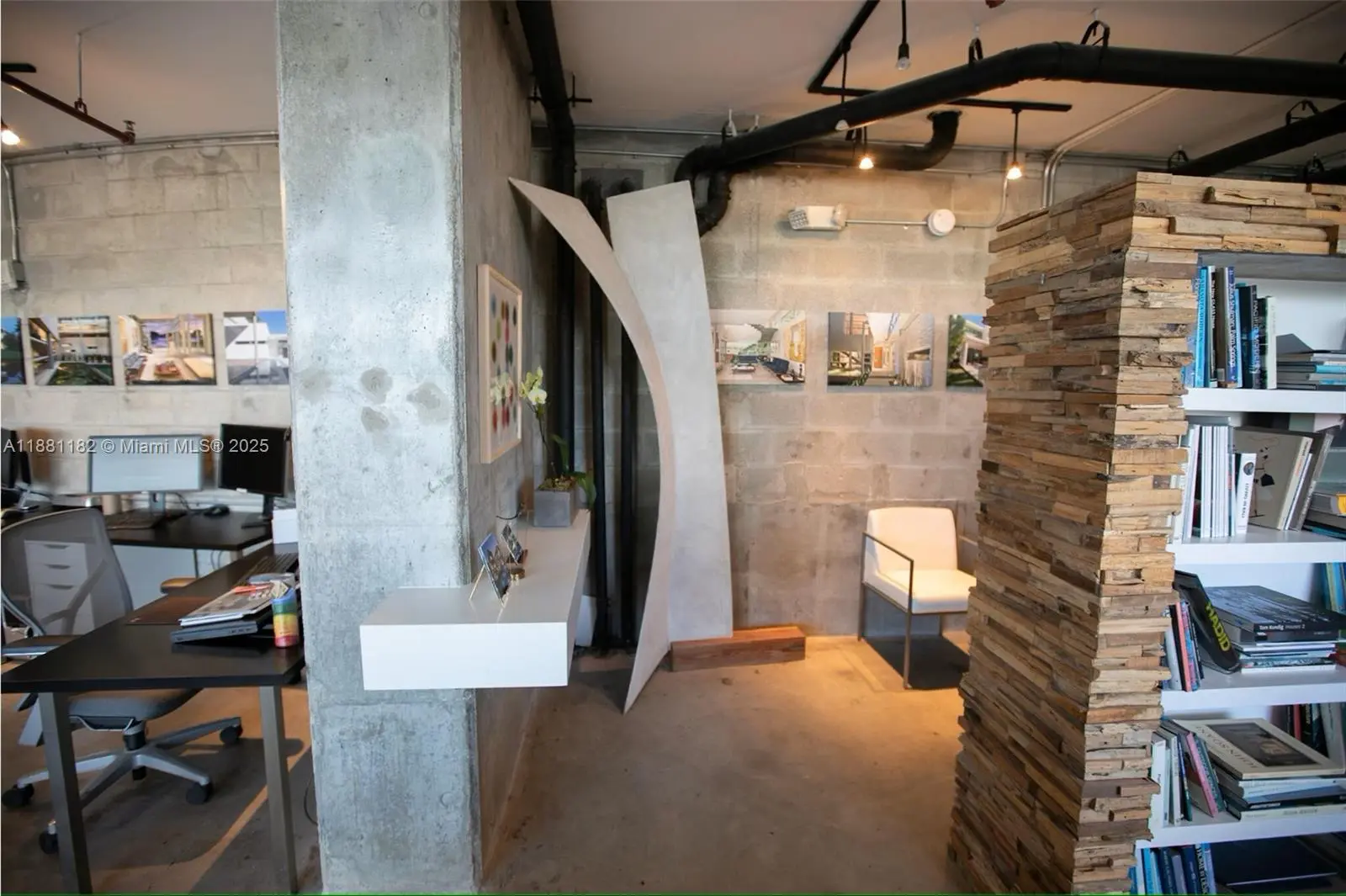 Photo of Listing #A11881182