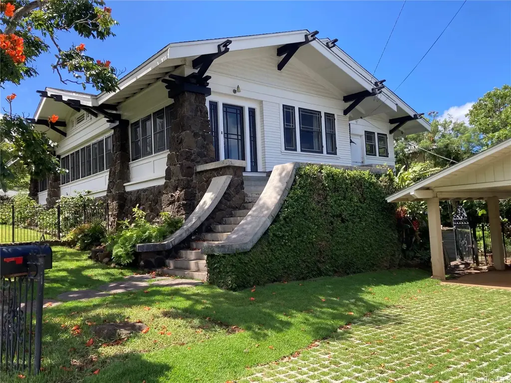 2701 Aolani Place, Honolulu