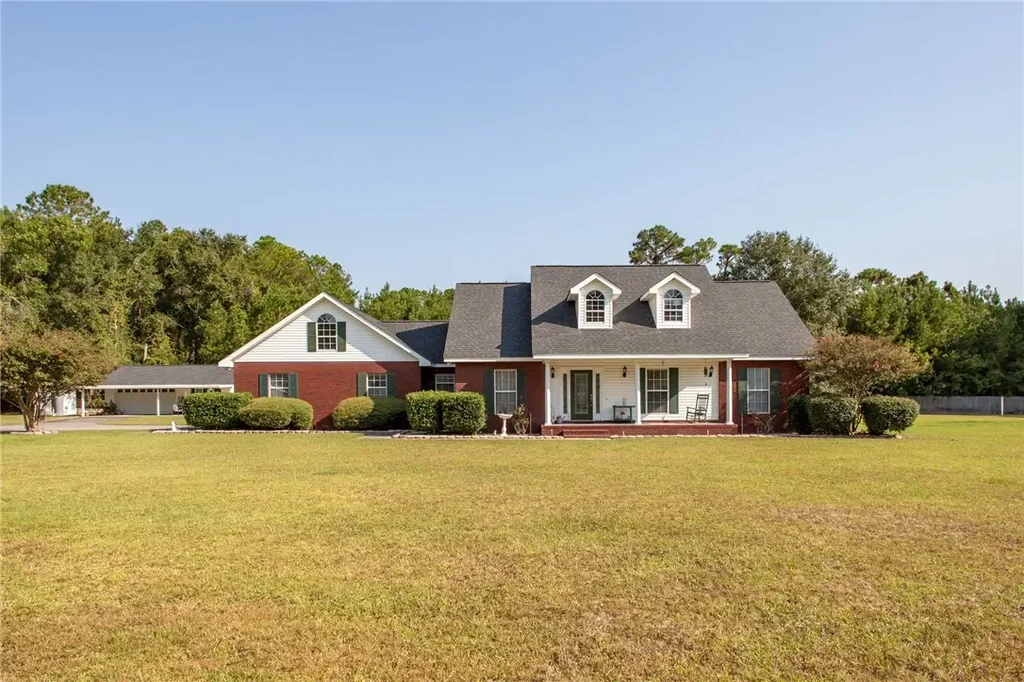 4337 Whitehall Church Road, Waycross