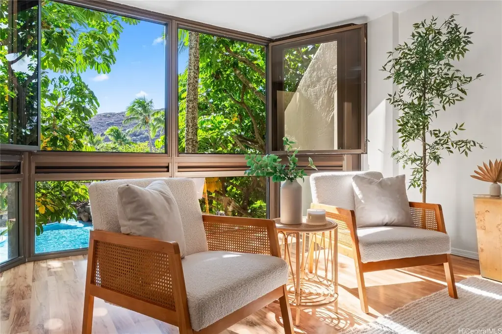 501 Hahaione Street # 1/2h, Honolulu