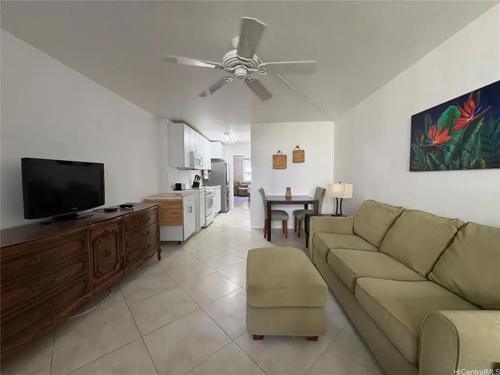 425 Ena Road # A604, Honolulu