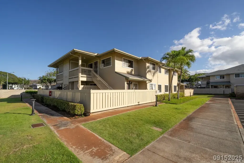 91-1022 Kaiau Avenue # 3b, Kapolei