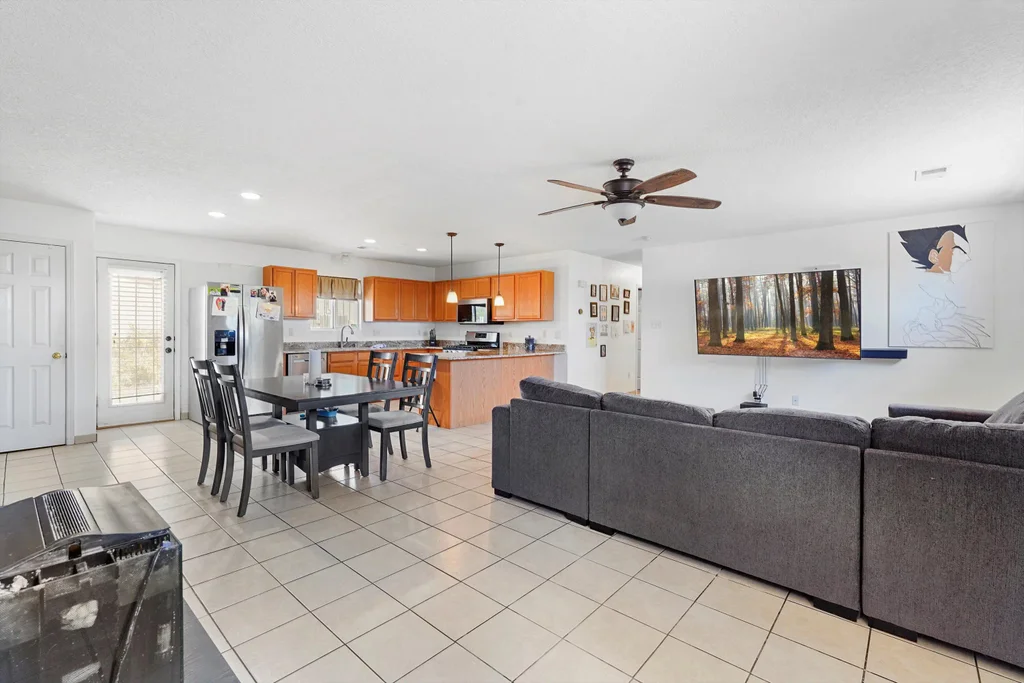 336 4th Avenue Sw, Rio Rancho