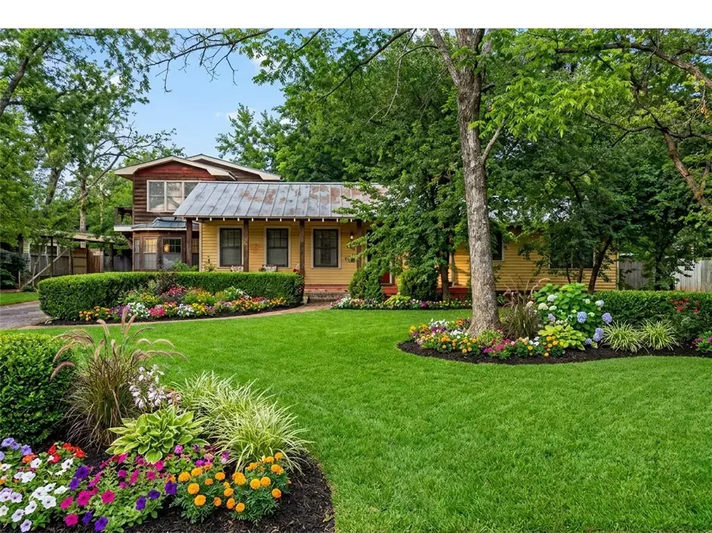 309 Pershing Avenue, College Station