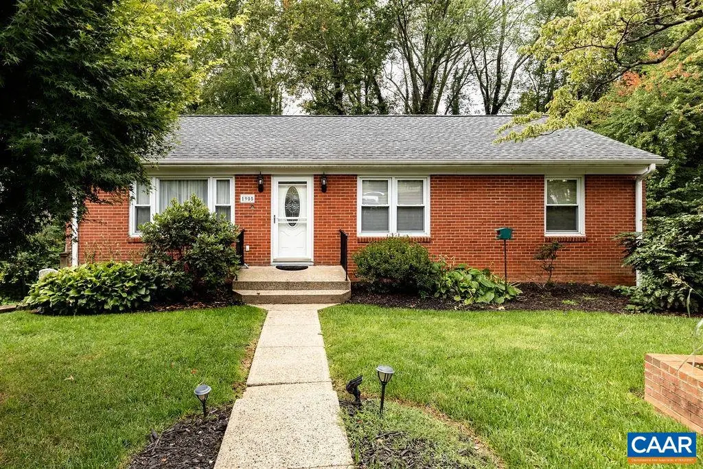 1905 Swanson Dr, Charlottesville