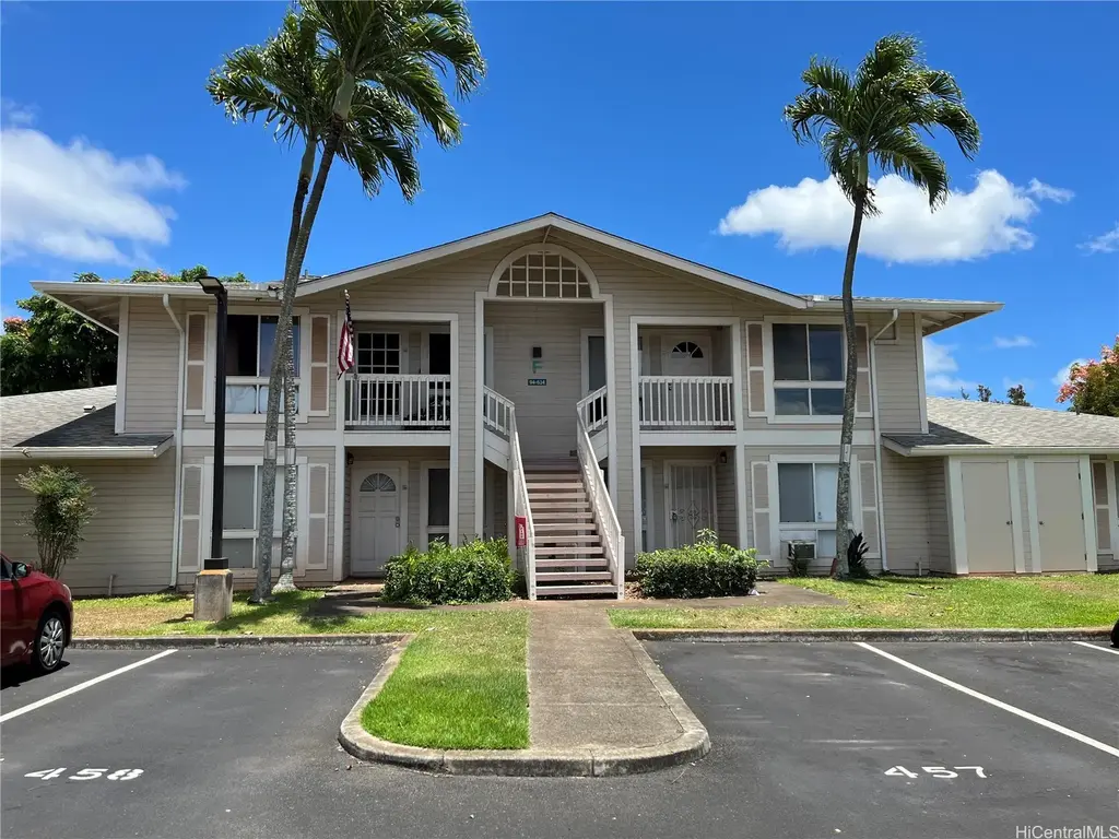 94-634 Lumiaina Street # F102, Waipahu