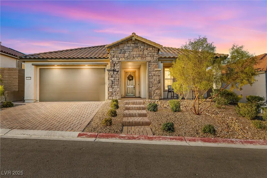 Photo of Listing #2719876