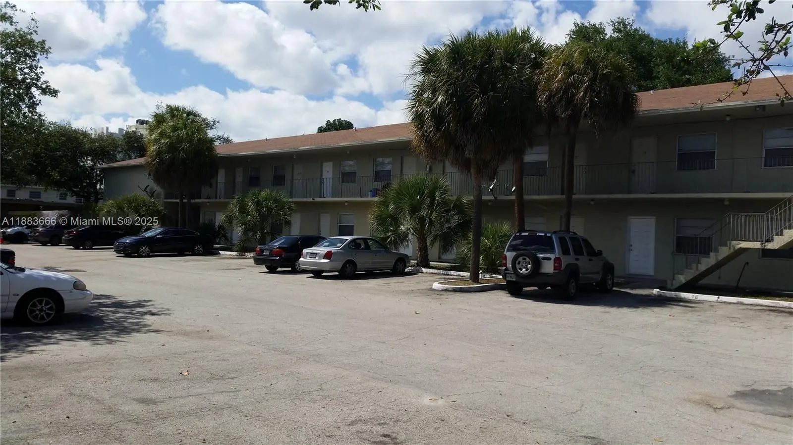 Photo of Listing #A11883666