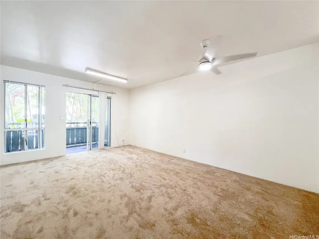 95-802 Wikao Street # R203, Mililani