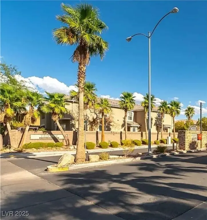 Photo of Listing #2721196