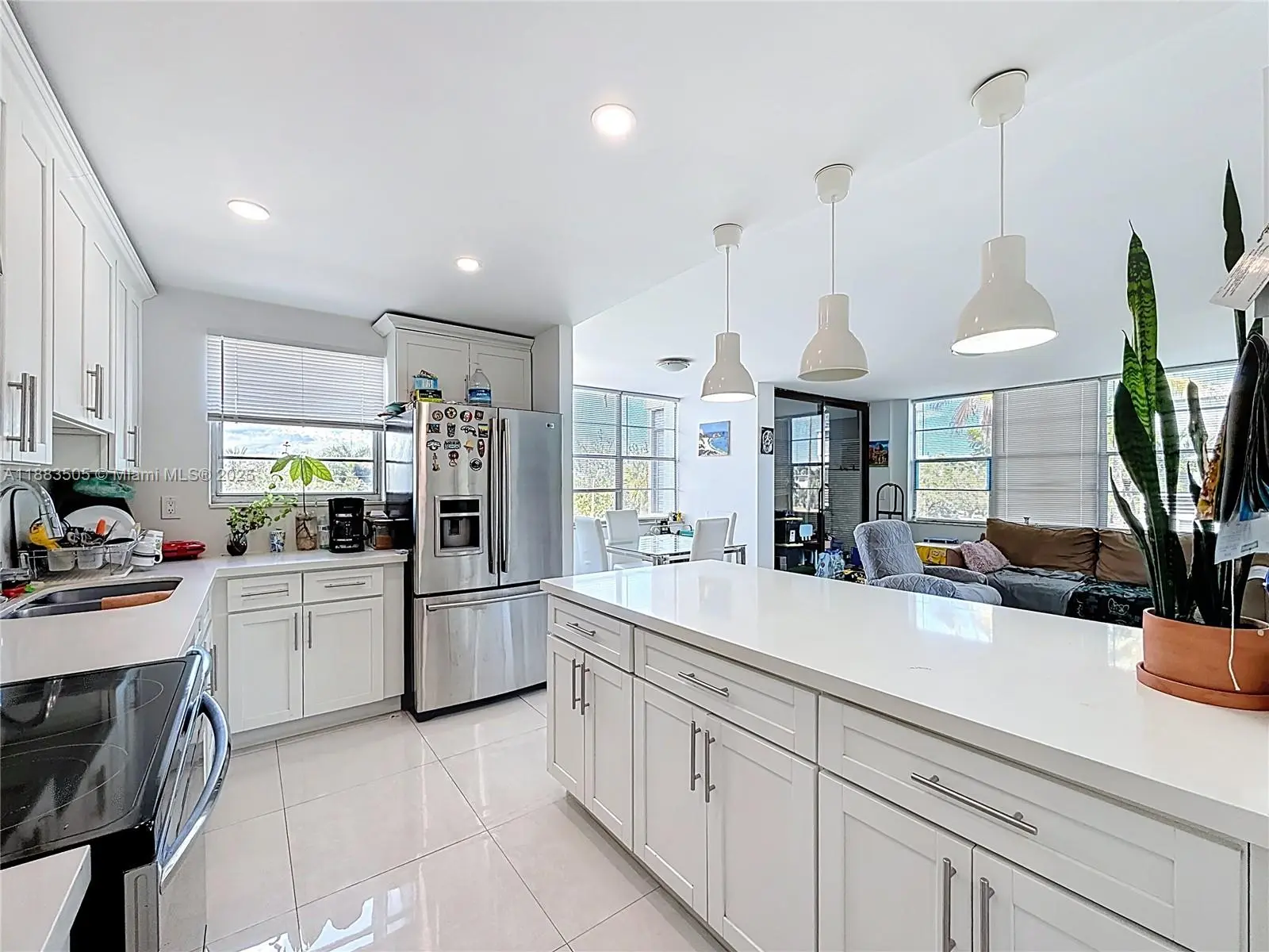 Photo of Listing #A11883505