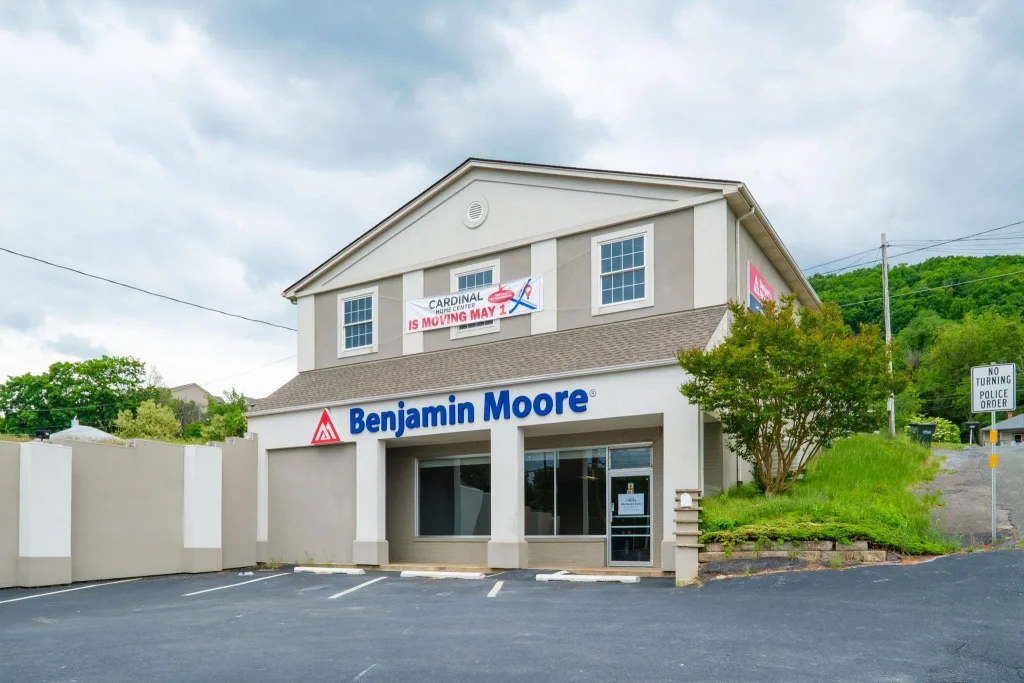 902 Richmond Ave, Staunton