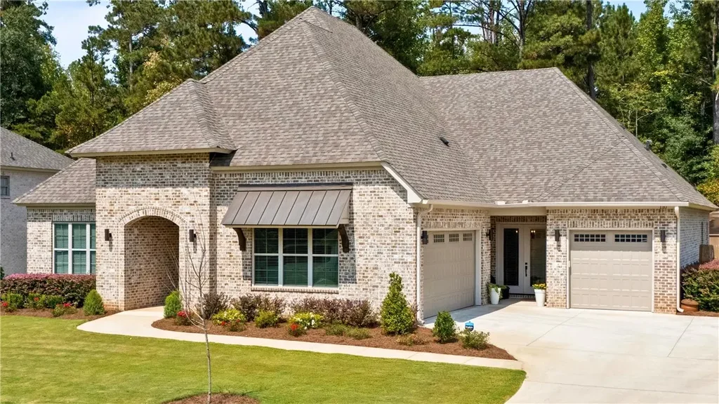 110 Merlin St, Opelika