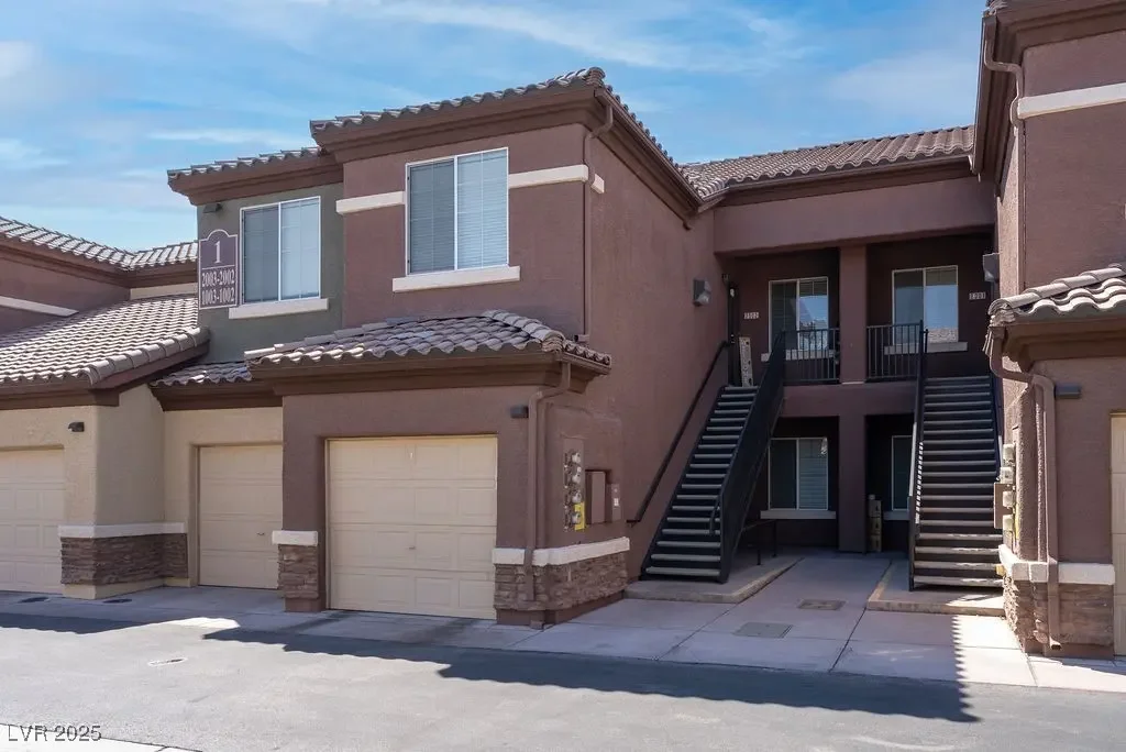 Photo of Listing #2719048