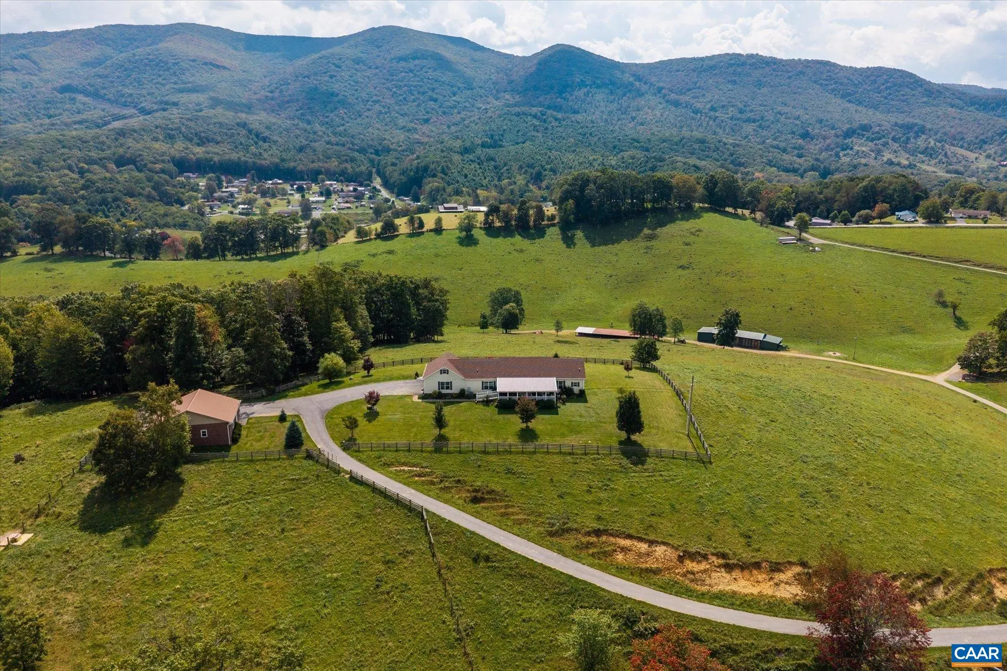 3225 Lynn Hollow Rd, North Tazewell