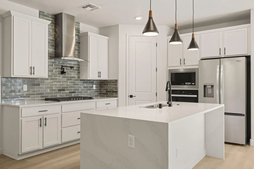 2420 Marble Avenue Ne, Rio Rancho