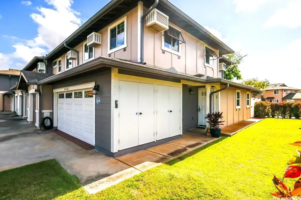 91-1259 Kamaaha Avenue # 101, Kapolei