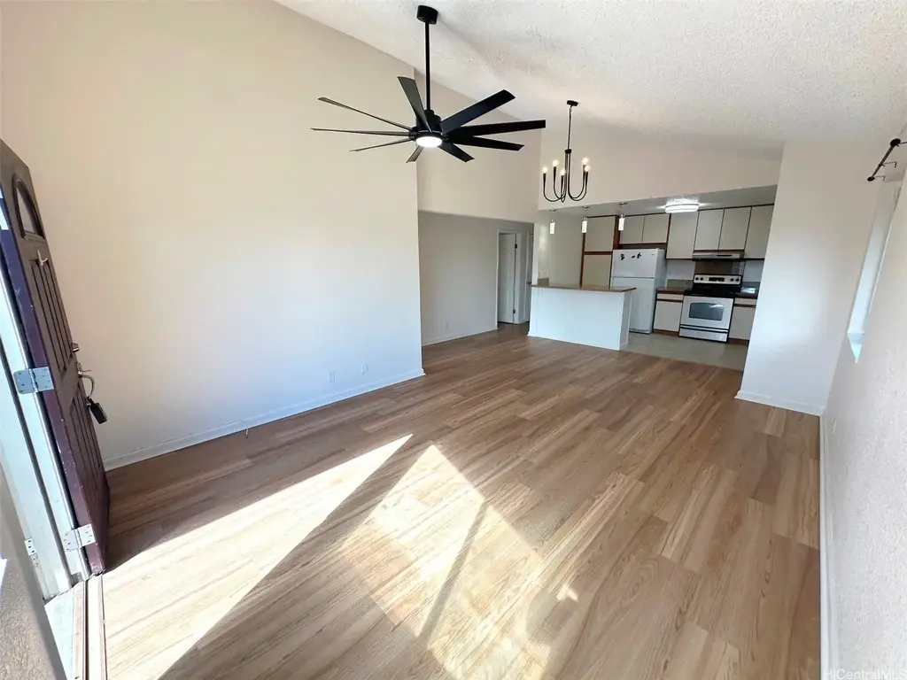 95-788 Maio Street, Mililani