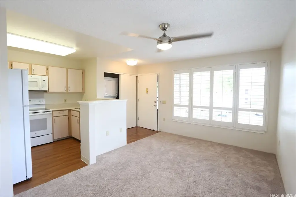 95-1045 Koolani Drive # 41, Mililani
