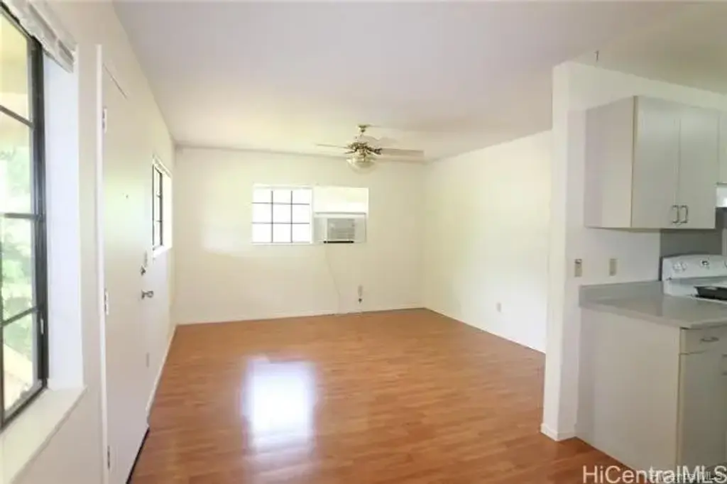 91-1026 Kaiau Avenue # 5g, Kapolei