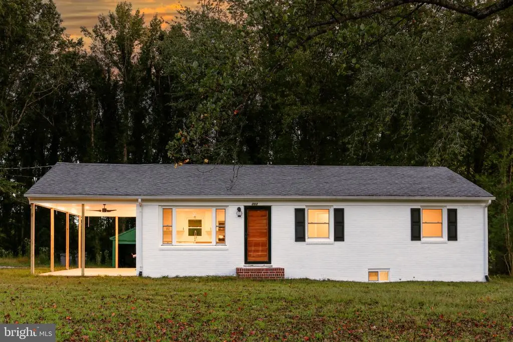 203 Eighth St W, Mineral