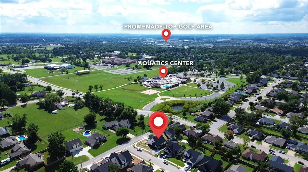 2333 W Seminole Drive, Rogers