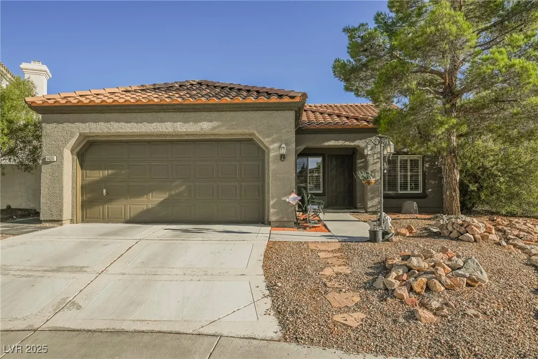 Photo of Listing #2721650