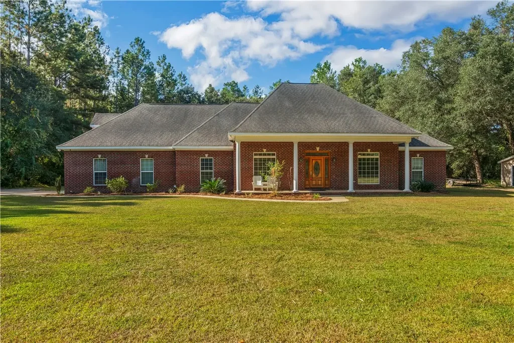1513 Old Macon Darien Road Se, Ludowici