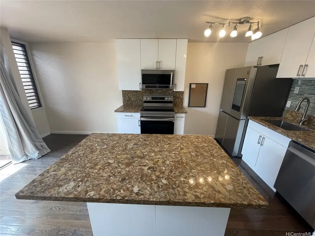 84-757 Kiana Place # 12a, Waianae