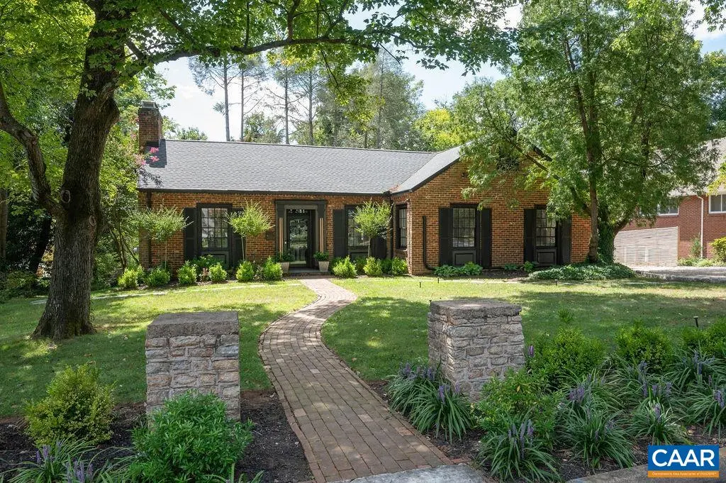 1916 Thomson Rd, Charlottesville