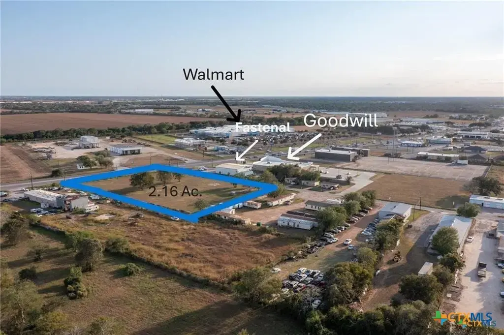 4406 Houston Highway, Victoria