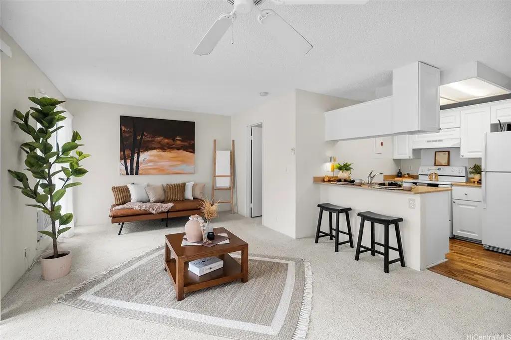 94-1405 Polani Street # 24s, Waipahu