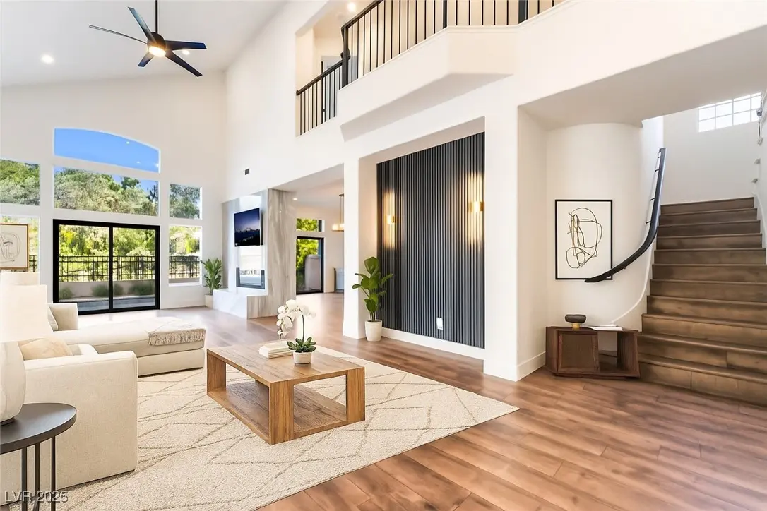 Photo of Listing #2722301