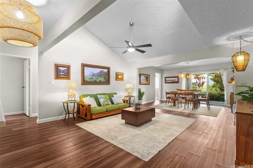 95-1029 Wekiu Street, Mililani