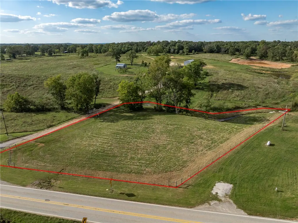 1.61ac Ar 102 Hwy, Gravette