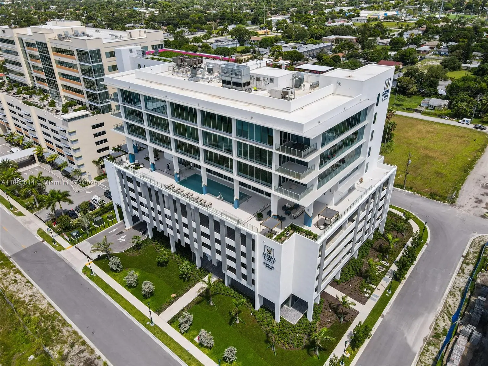 Photo of Listing #A11885614