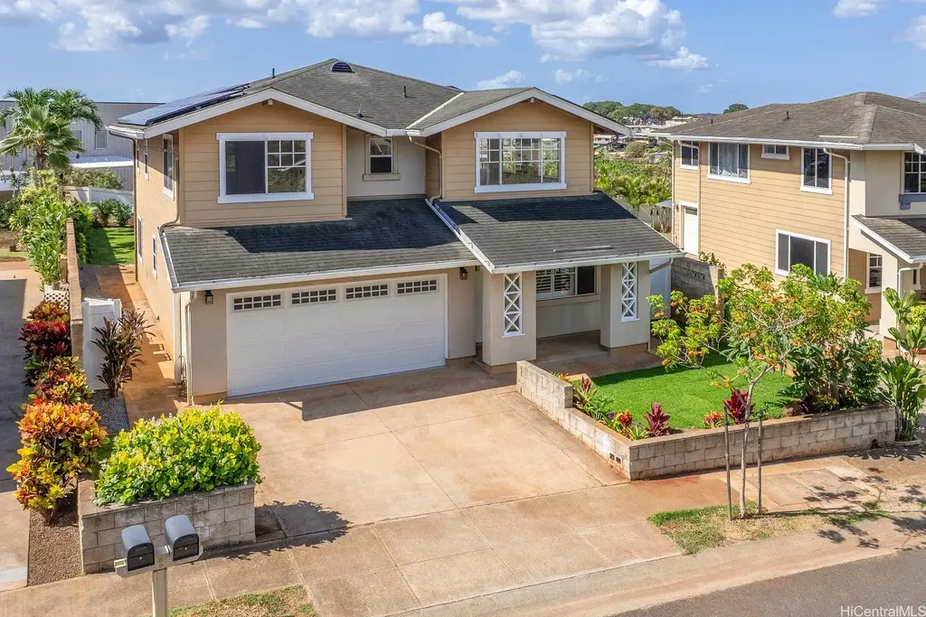 94-1050 Hahana Street, Waipahu