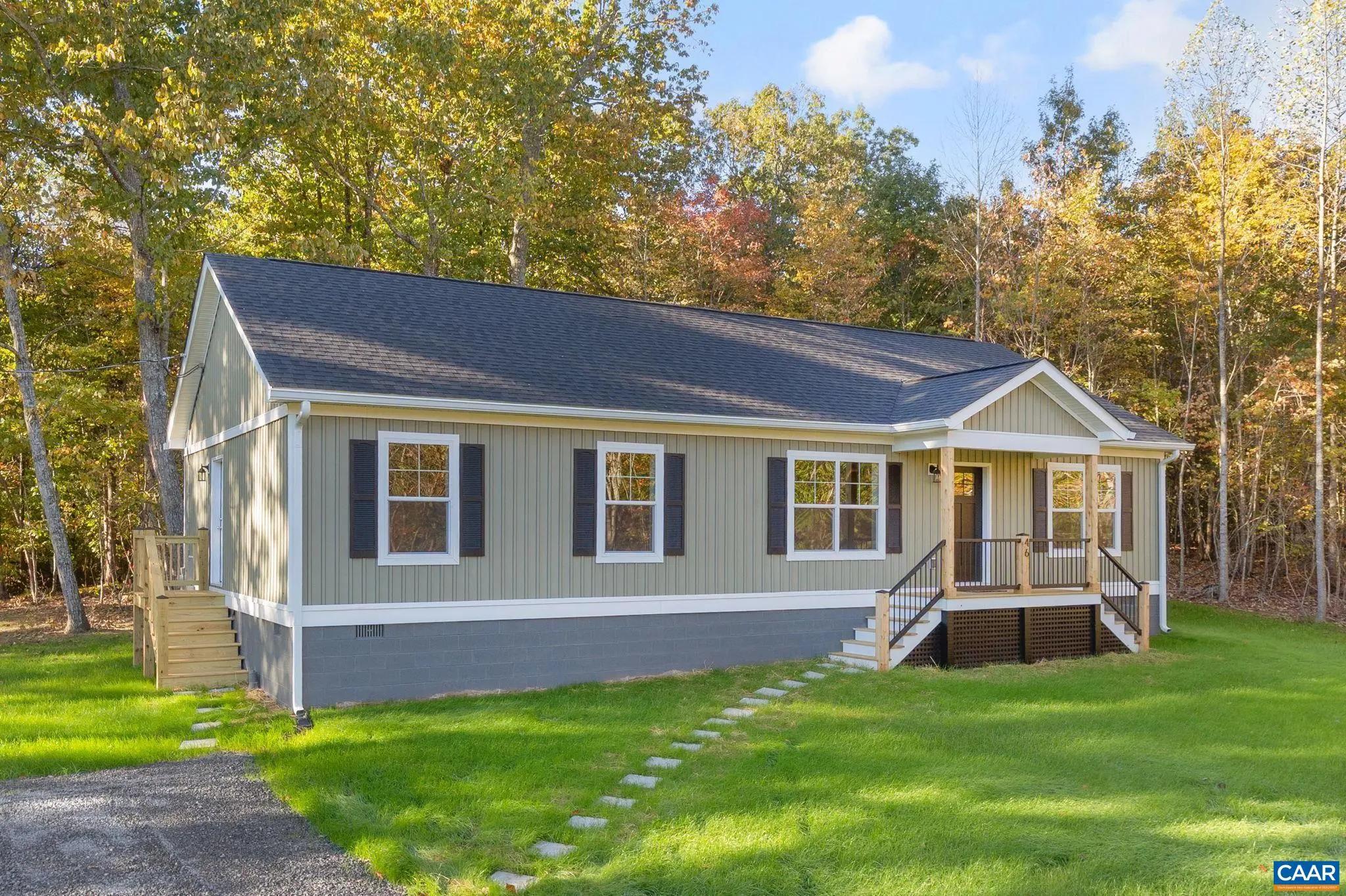 46 Union Church Rd, Palmyra