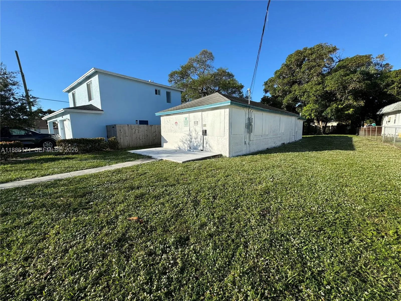 Photo of Listing #A11886171