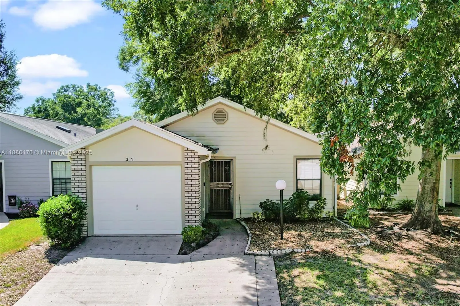 Photo of Listing #A11886170